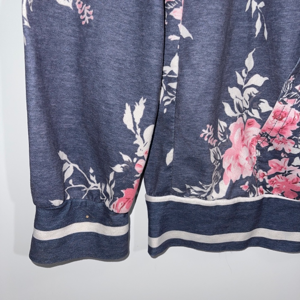 Floral Hooded major soft sweatshirt Size Small - Picture 2 of 7